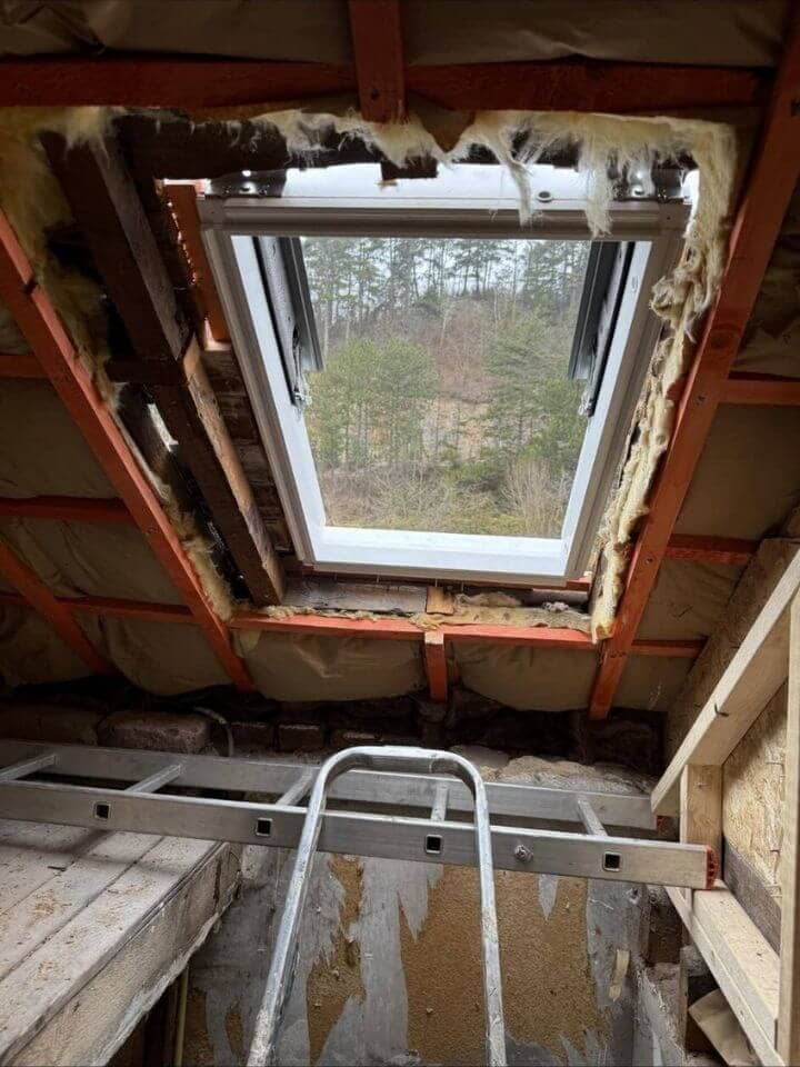 Aménagement grenier 55m² image 2