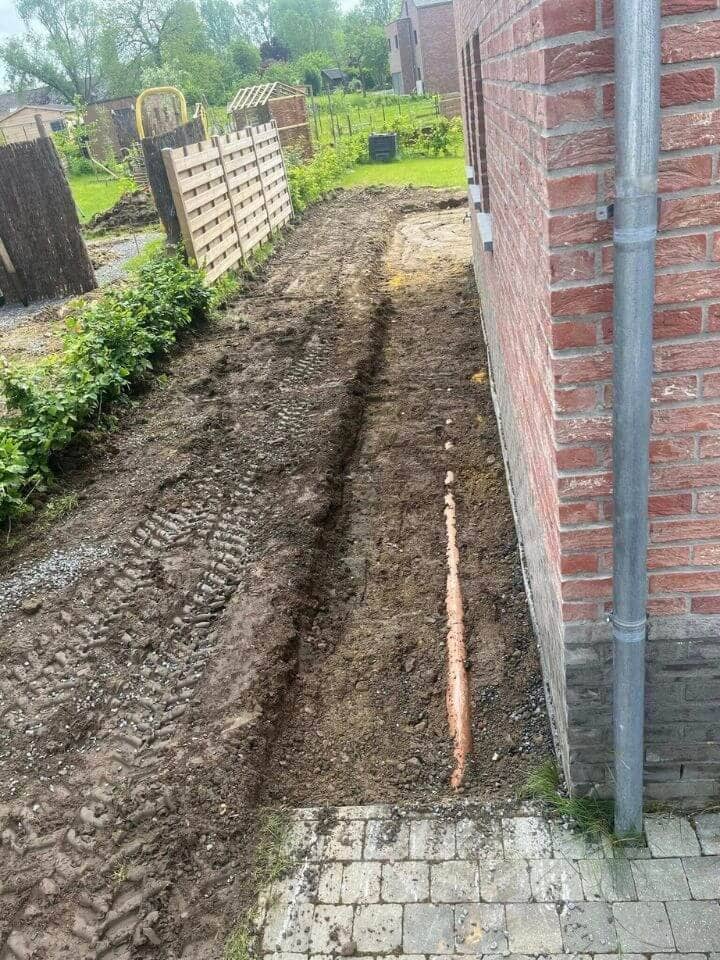 Terrasse carrelage / Parking image 4